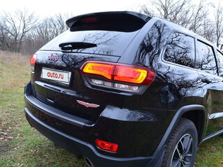 2017 Jeep Grand Cherokee IV (WK2) Рестайлинг, чёрный, 2850000 рублей, вид 3