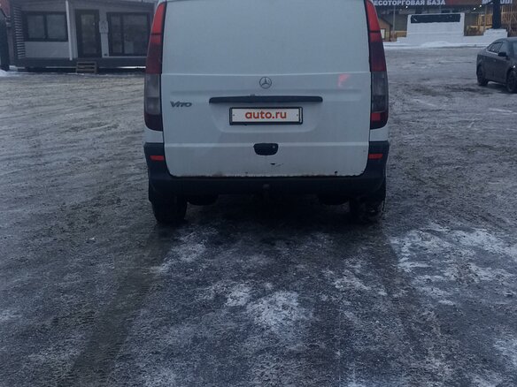 2004 Mercedes-Benz Vito, белый, 550000 рублей - вид 1