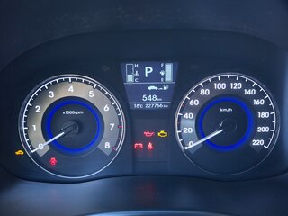 2014 Hyundai Solaris I Рестайлинг, бежевый, 1200000 рублей, вид 5