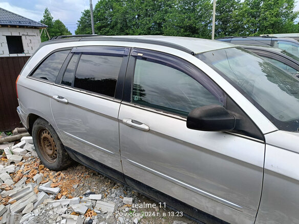 2004 Chrysler Pacifica CS, серебристый, 400000 рублей - вид 14