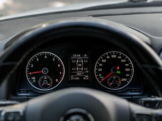 2015 Volkswagen Tiguan I Рестайлинг, белый, 1120000 рублей, вид 5