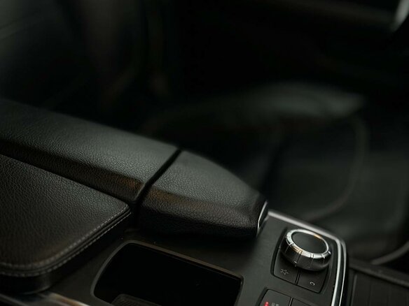 2012 Mercedes-Benz M-Класс 350 CDI III (W166), белый, 2100000 рублей - вид 12