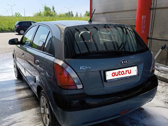 2007 Kia Rio II, серый, 500000 рублей - вид 7