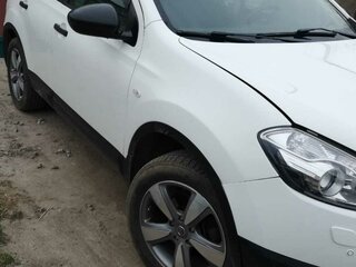 2010 Nissan Qashqai I Рестайлинг, белый, 1050000 рублей, вид 4