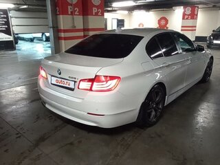 2011 BMW 5 серии 528i xDrive VI (F10/F11/F07), белый, 2400000 рублей, вид 5