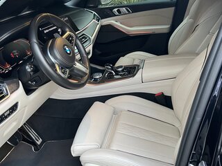 2019 BMW X5 40i IV (G05/G18), чёрный, 7550000 рублей, вид 3
