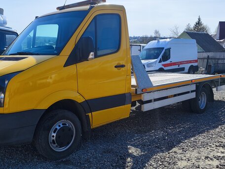2010 Volkswagen Crafter, жёлтый, 2350000 рублей, вид 1