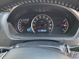 2017 Toyota Voxy III (R80) Рестайлинг, серебристый, 2400000 рублей, вид 3