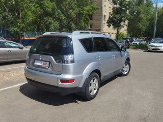2010 Mitsubishi Outlander II Рестайлинг, серебристый, 1165000 рублей, вид 5