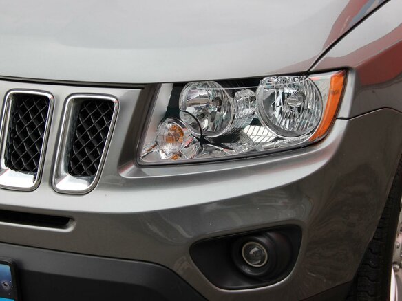 2014 Jeep Compass I Рестайлинг 2, серый - вид 19