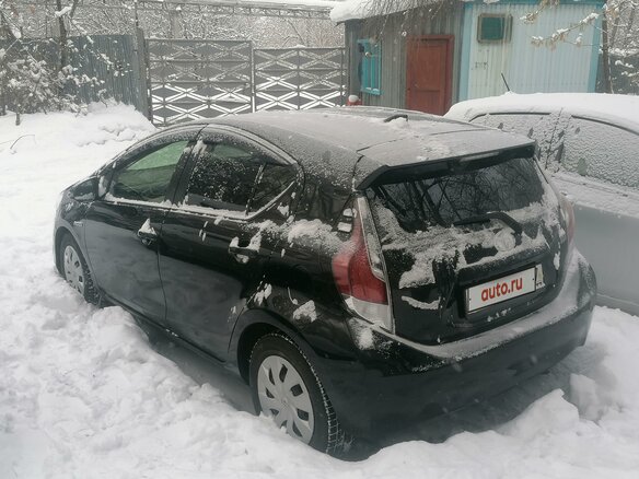 2015 Toyota Aqua I Рестайлинг, чёрный, 1175000 рублей - вид 6