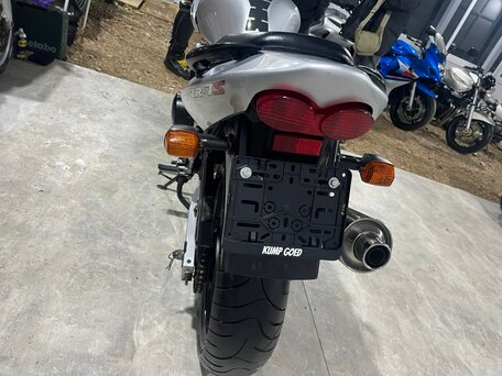 2001 Kawasaki ZR 750 Zephyr, серебристый, 257784 рублей, вид 5