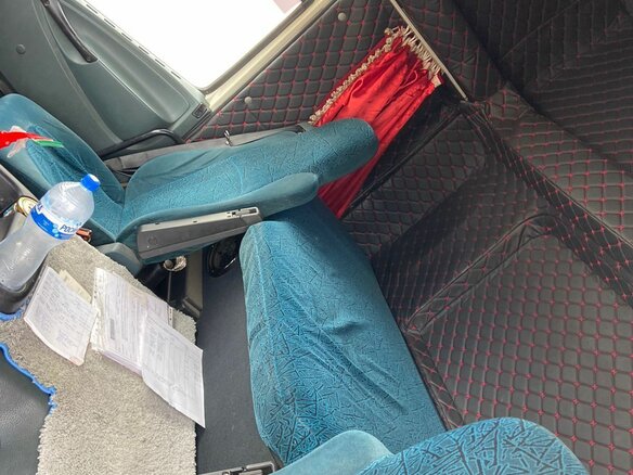 2005 DAF CF-series, белый, 4500000 рублей - вид 1