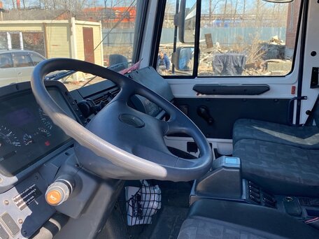 2013 Mercedes-Benz Unimog, синий, 12000000 рублей, вид 2