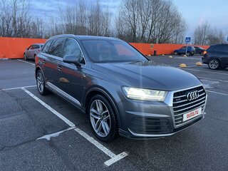 2018 Audi Q7 II (4M), серый, 4600000 рублей, вид 2