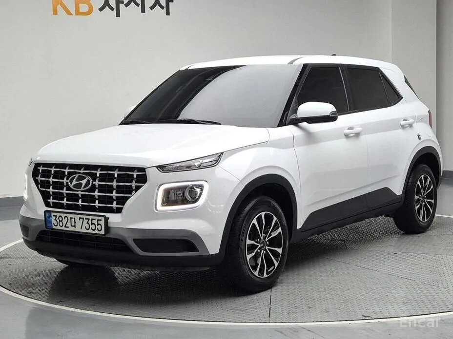 Открыть фотографии: Hyundai Venue I