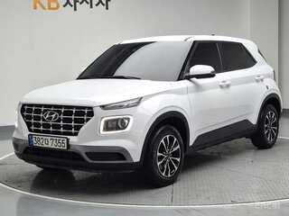 2021 Hyundai Venue I, белый, 1680000 рублей, вид 1