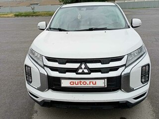 2020 Mitsubishi Outlander Sport I Рестайлинг 3, белый, 2350000 рублей, вид 1