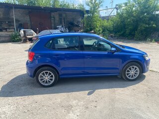2012 Volkswagen Polo V, синий, 820000 рублей, вид 4