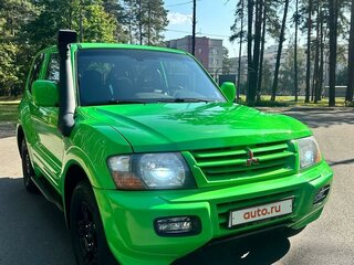 2002 Mitsubishi Pajero III, зелёный, 1323969 рублей, вид 1