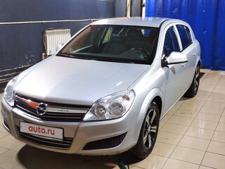 2011 Opel Astra H Рестайлинг, бежевый, 700000 рублей, вид 1