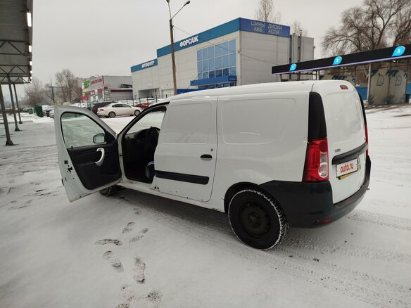 2015 Lada (ВАЗ) Largus I, белый, 575000 рублей - вид 1