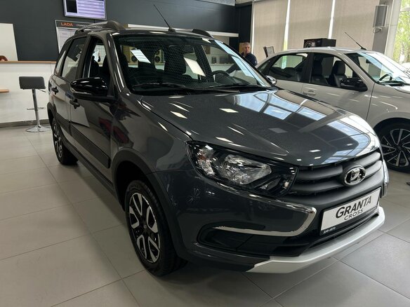 2026 Lada (ВАЗ) Granta Cross I Рестайлинг, серый - вид 1