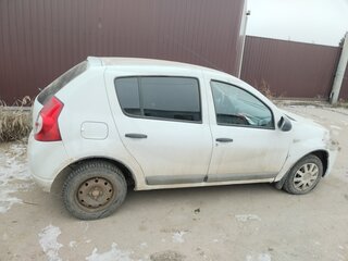 2012 Renault Sandero I, белый, 285000 рублей, вид 3