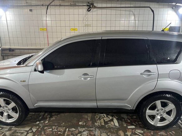 2007 Mitsubishi Outlander II, серый, 1100000 рублей - вид 11