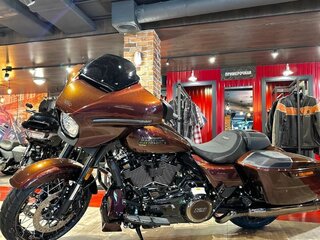 2024 Harley-Davidson CVO Street Glide, пурпурный, 5550000 рублей, вид 3