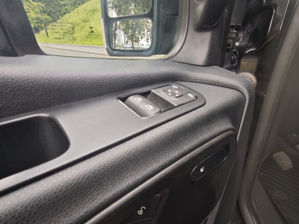 2021 Mercedes-Benz Sprinter, чёрный, 6250000 рублей - вид 10
