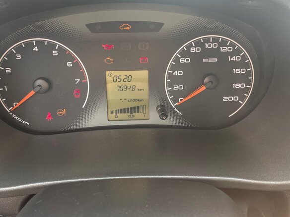 2015 Lada (ВАЗ) Granta I, серый, 485000 рублей - вид 5