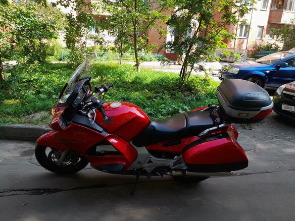 2002 Honda ST 1300, красный, 550000 рублей - вид 7