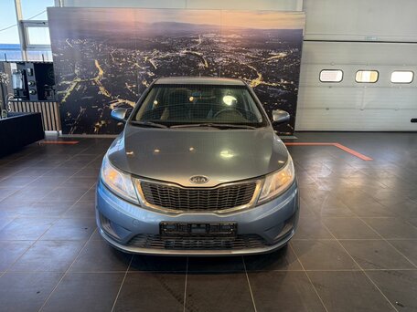 2012 Kia Rio III, голубой, 700000 рублей, вид 2