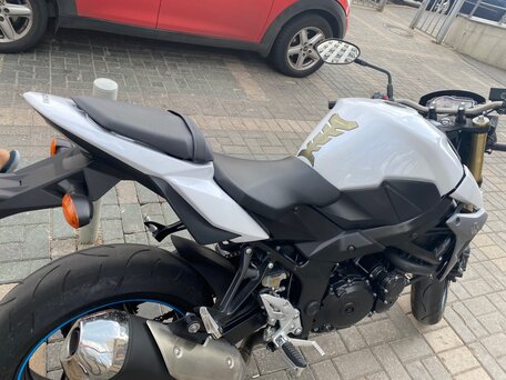 2015 Suzuki GSR 750, белый, 660000 рублей, вид 3