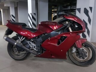 Kawasaki ZXR 750