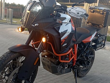 2018 KTM 1290 Super Adventure R, оранжевый, 933953 рублей, вид 2