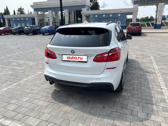 2019 BMW 2 серии Active Tourer 225xe F45 Рестайлинг, белый, 2265555 рублей - вид 5