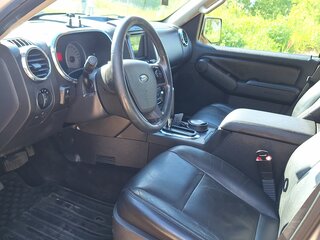 2008 Ford Explorer IV, серебристый, 1200000 рублей, вид 4