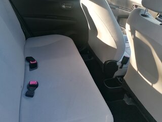 2013 Toyota Vitz III (XP130), жёлтый, 860000 рублей, вид 4