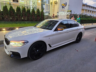 2020 BMW 5 серии 530d xDrive VII (G30/G31/G38), белый, 4600000 рублей, вид 1