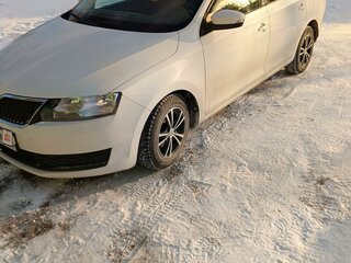2019 Skoda Rapid I Рестайлинг, белый, 1115000 рублей, вид 1