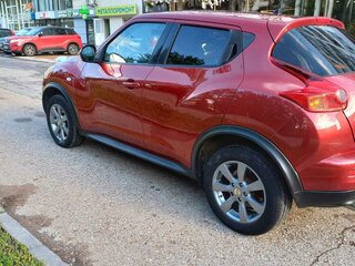 2013 Nissan Juke I, красный, 1050000 рублей, вид 2