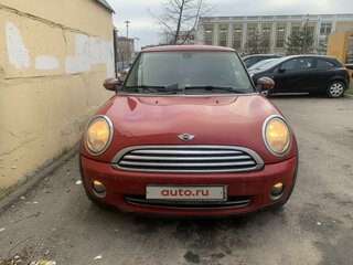 2009 Mini Hatch One II (R56), красный, 690000 рублей, вид 3
