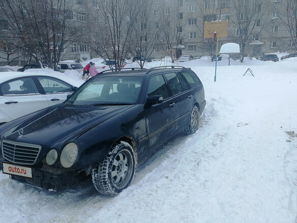 2000 Mercedes-Benz E-Класс 430 II (W210, S210) Рестайлинг, чёрный