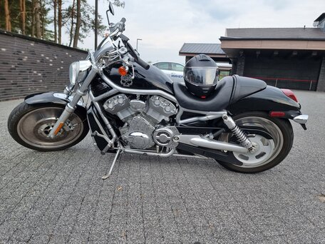 2005 Harley-Davidson V-Rod, чёрный, 708964 рублей, вид 3
