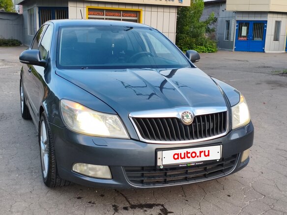 2011 Skoda Octavia DSG7 II (A5) Рестайлинг, серый, 870000 рублей - вид 5