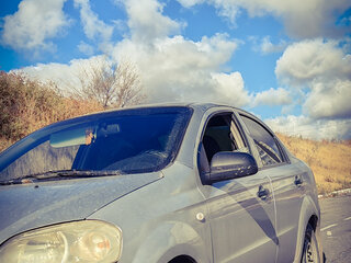 2008 Chevrolet Aveo I Рестайлинг, серебристый, 390000 рублей, вид 2