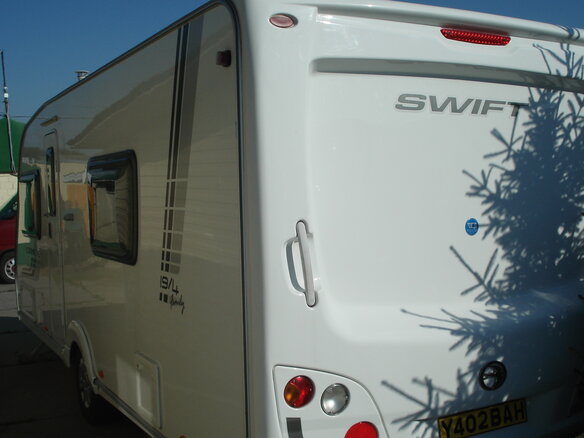 2011 Swift Challenger, белый, 1178759 рублей - вид 2