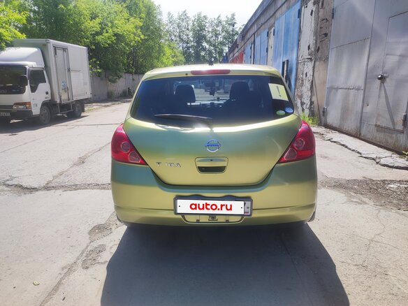 2005 Nissan Tiida I, жёлтый, 340000 рублей - вид 14
